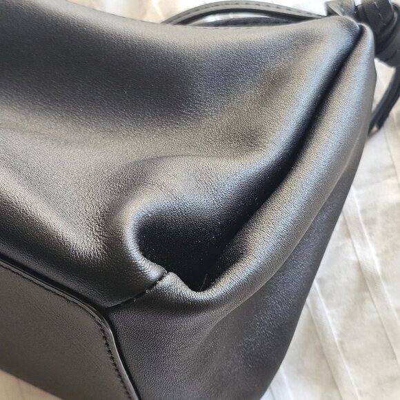 COURONNE Douce Cross 21 Bag 2024 - RCBRX24648BKX - Black w/ Gold-toned Hardware - Picture 8 of 16